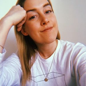 Meet your Posher, Isabel
